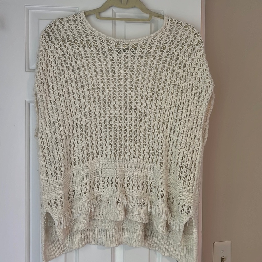 Abercrombie Kids Size XL Off White Short Sleeve Sweater